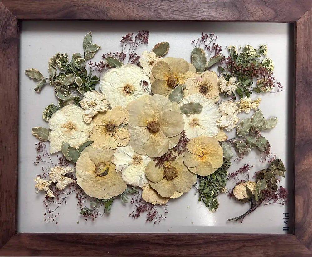 Flowers before color restoration