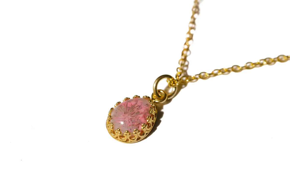 Vermeil Teardrop Crown, 10x8mm in size with Gold chain pendant necklace featuring preserved wedding flowers.